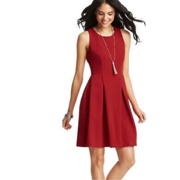 LOFT Dresses & Skirts - Sleeveless red dress 2P 2 Petite